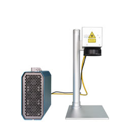 Chiny Mini Portable Fiber Laser Marking Machine Desktop Engraving Machine dostawca
