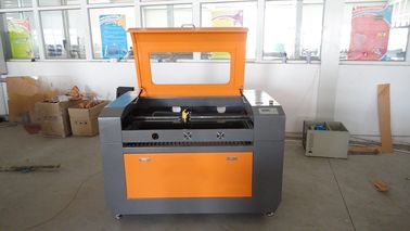 Chiny Co2 Laser Wood Engraving Machine Size 500 * 700mm , Rubber Stamp Engraving Machine dostawca